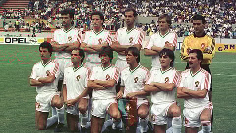 Em 1986, Portugal ganhou à Inglaterra, mas foi eliminado na fase de grupos do Mundial após perder com Polónia e Marrocos.