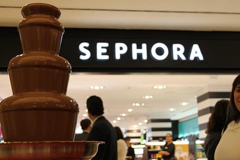 Itália investiga grupo Louis Vuitton suspeito de promover o uso prematuro de cosméticos junto de crianças