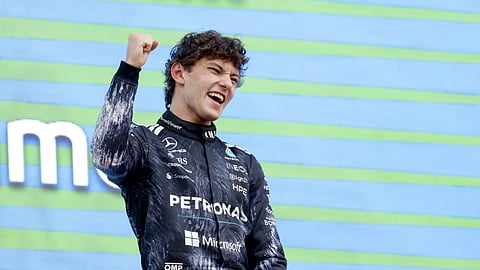 Kimi Antonelli vence no Japão e é o líder mais novo de sempre na Fórmula 1