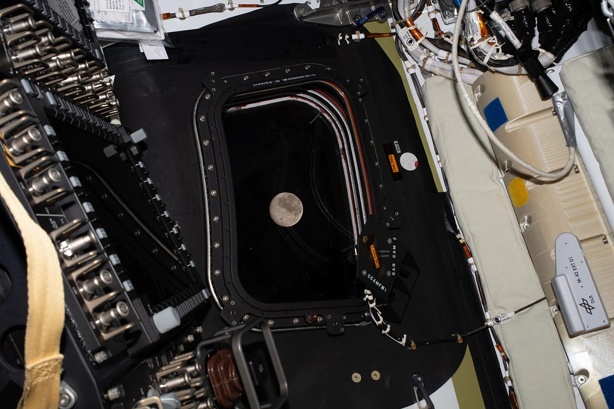 Artemis II Mission: Breaking Space Records and Exploring the Moon’s Potential