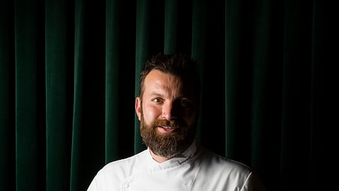 Restaurante de Ljubomir Stanisic destruído por incêndio