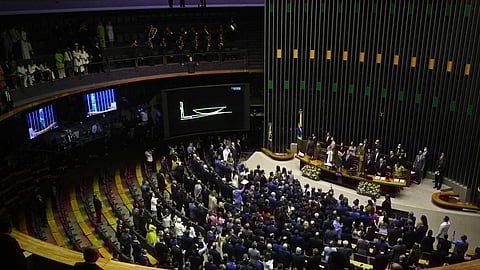 Brasil. No mercado de transferências, 115 deputados mudaram de partido