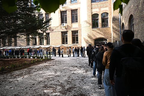 Orbán e Magyar já votaram numa eleição com afluência recorde nas primeiras horas