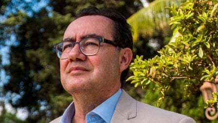 Augusto Cury é candidato à presidência do Brasil