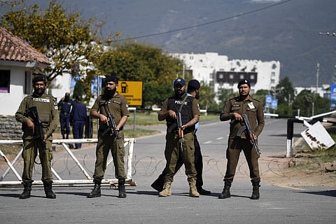 Forças de segurança em Islamabad, no Paquistão, onde está prevista uma nova ronda negocial entre EUA e Irão