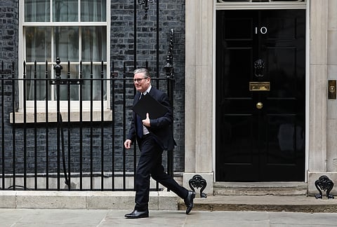 Starmer voltou ao parlamento para falar sobre a nomeação de Mandelson.