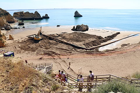 Algumas praias registaram um recuo do areal entre 30 a 40 metros.