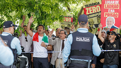 André Ventura na manifestação anti-Lula da Silva.