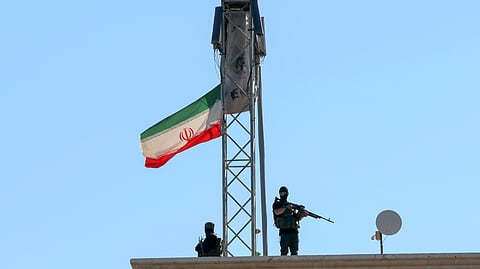 Teerão diz que "a agressão dos EUA e de Israel é a raiz da insegurança" no estreito de Ormuz