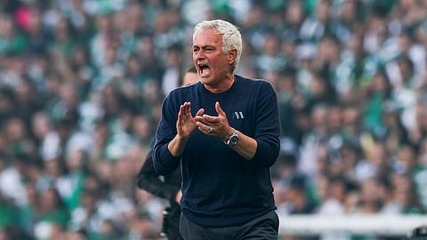 José Mourinho, treinador do Benfica.