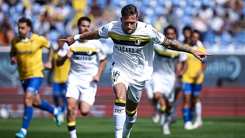 Famalicão vence no Estoril, segura quinto lugar e soma nono jogo sem perder (veja o golo)