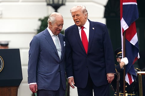 Carlos III foi recebido com pompa e circunstância na Casa Branca de Trump. 