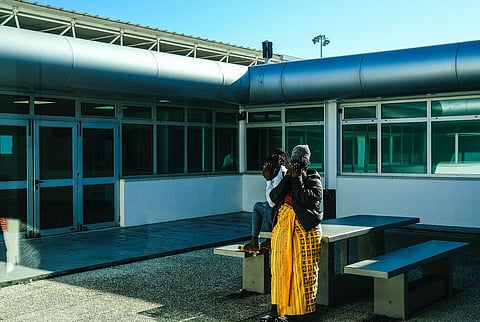 Governo vai ter 300 vagas para detenção de imigrantes com construções temporárias