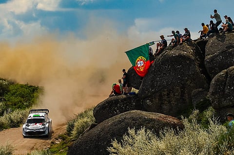 Evans quer alargar liderança e impedir Ogier de reforçar estatuto de maior vencedor do Rali de Portugal 
