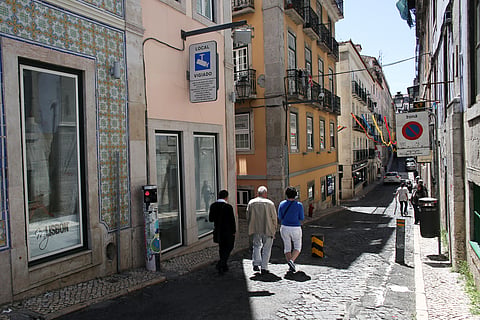 O Bairro Alto foi o primeiro local em Lisboa onde foram colocadas câmaras de videoproteção.
