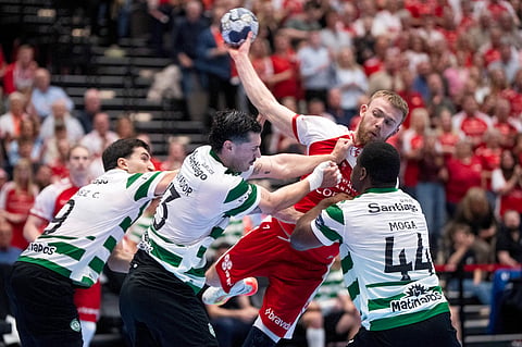 Sporting volta a cair nos quartos da Champions de andebol ao perder em Aalborg