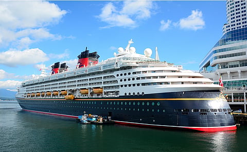 Um português entre os 28 detidos em navio de cruzeiro da Disney em megaoperação contra a pornografia infantil