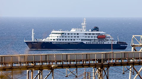 Da Peste Negra à covid-19. Navios são terreno ideal para propagação de um vírus