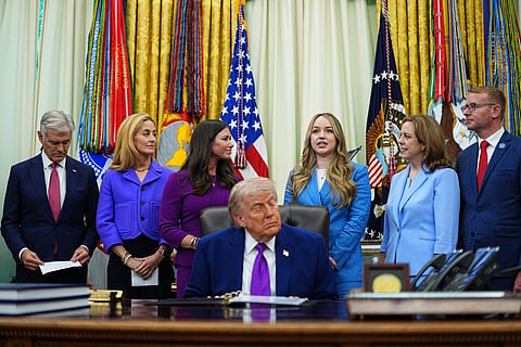Trump anuncia que cessar-fogo com o Irão está "em estado crítico" e fala em proposta "estúpida" de paz 