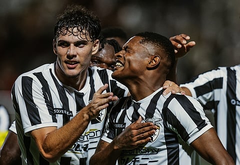 Paços de Ferreira desce à Liga 3, Portimonense salva-se e ‘atira’ Farense para o play-off
