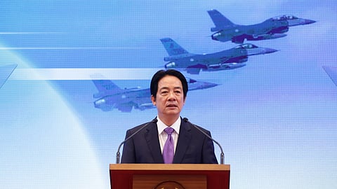 Lai Ching-te, presidente de Taiwan, disse aos jornalistas que, se falar com Trump, dirá que “país algum tem o direito de anexar Taiwan” e que a “democracia e a liberdade também não devem ser vistas como provocação”.