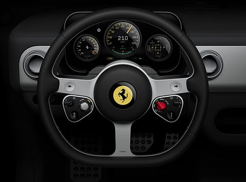Ferrari arranca com o primeiro modelo 100% elétrico. E como reagirão os investidores?