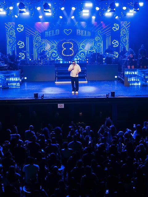 Belo é referência do pagode, principalmente nas letras românticas que há décadas estão na coração dos brasileiros e fãs pelo mundo.