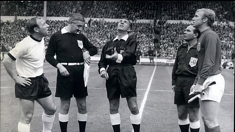 Final foi disputada entre Inglaterra e Alemanha Ocidental.