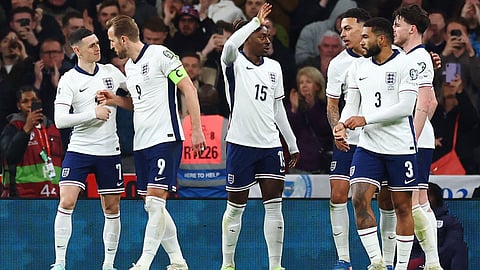 Inglaterra procura regressar à glória mundial sessenta anos depois