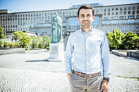Pedro Nascimento Alves divide a sua investigação clínica entre a Faculdade de Medicina de Lisboa e a Unidade de AVC do Hospital de Santa Maria.