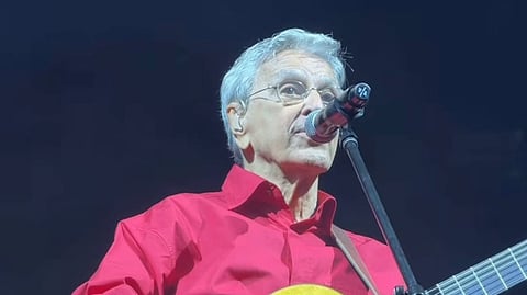 Caetano no show do último sábado, 30 de maio, no Coala Festival em Cascais. 