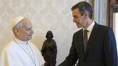 Leão XIV recebeu Pedro Sánchez no Vaticano a 27 de maio.