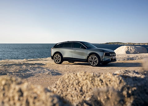 Novo SUV DS N.º 7 Long Range com autonomia de 740 km