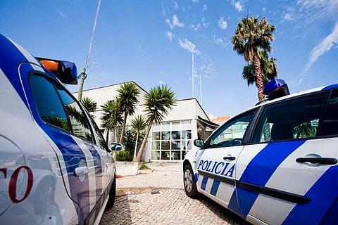 Detido rapaz de 16 anos que ligou para o 112 a dizer que havia reféns numa escola de Lisboa. Era mentira