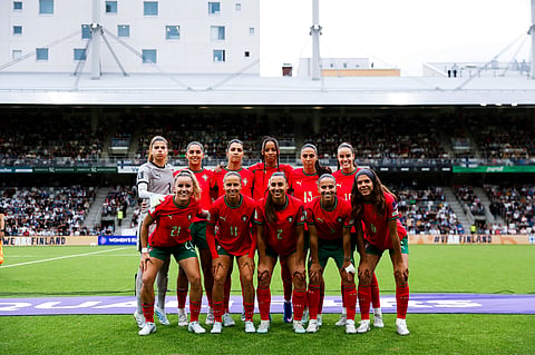 Portugal perde na Finlândia, mas garante subida à Liga A da Liga das Nações feminina