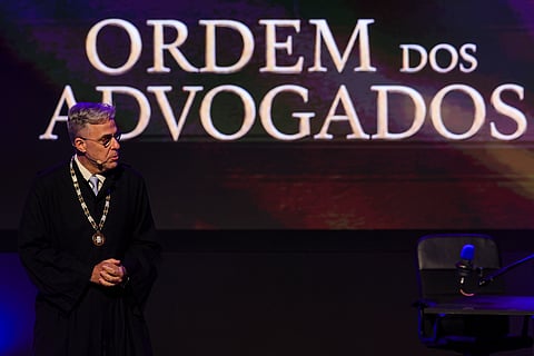 O que está em discussão é a realização de uma jornada deontológica para advogadas e advogados brasileiros que vivem em Portugal.