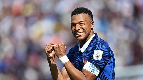 Mbappé superou Giroud e é o maior artilheiro de sempre de França.