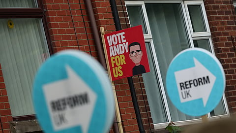 Andy Burnham lidera sondagens, à frente do Reform UK.