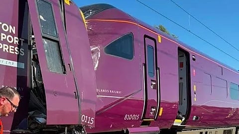 Um morto e 89 feridos em colisão entre dois comboios em Bedford, Inglaterra