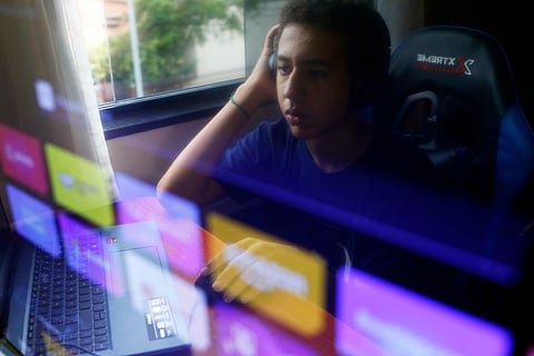 Os alvarás de liberação terão validade máxima de 12 meses para crianças e de 18 meses para adolescentes.