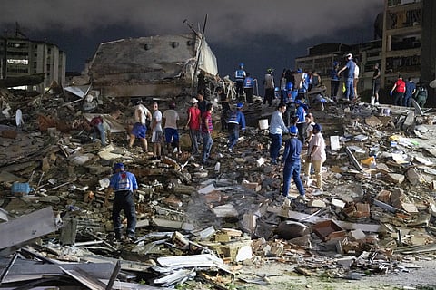 Os abalos deixaram um rasto de destruição em Caracas