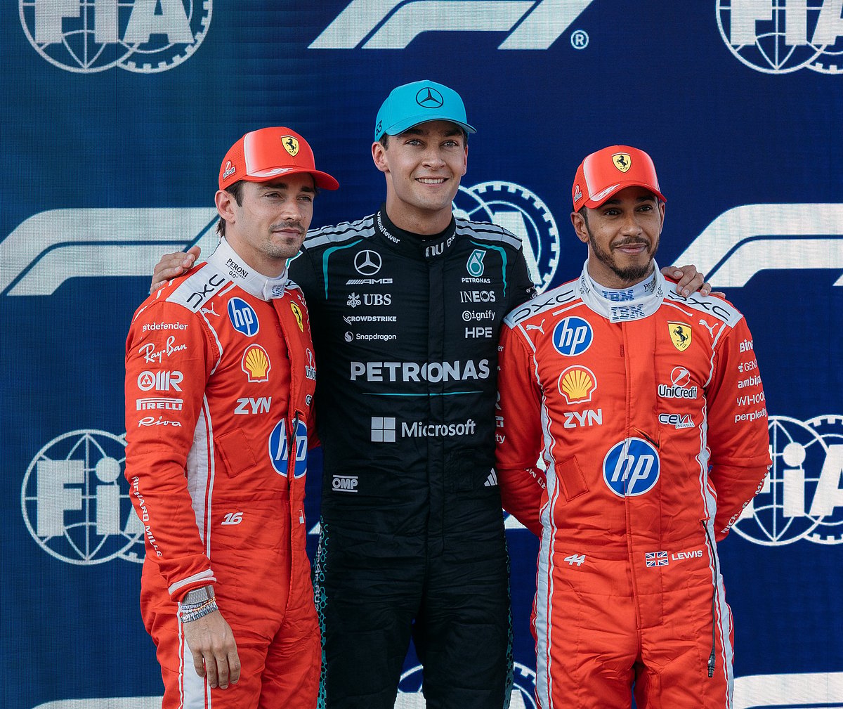 Acidente de Verstappen abre caminho à pole de Russell no GP da Áustria