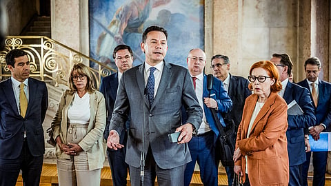Luís Montenegro só conseguiu saldo positivo junto dos inquiridos que votaram na AD.