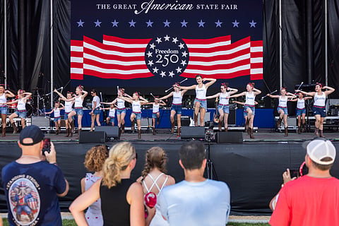 Todos os estados deviam estar na Grande Feira Estadual Americana, mas pelo menos sete recusaram estar presentes.