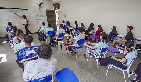 A resolução do CNE reconhece a necessidade de fortalecer a articulação entre União, estados, Distrito Federal e municípios.