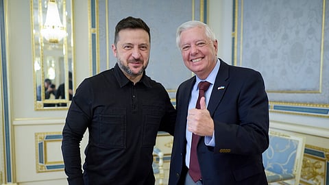 Um dia antes de falecer, Lindsay Graham esteve em Kyiv, na sua 10.ª visita à Ucrânia desde a invasão da Rússia em 2022.
