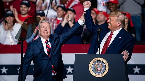 Lindsey Graham com Donald Trump.