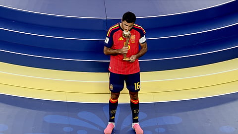 Rodri rouba título e Bola de Ouro do Mundial que parecia destinada a Messi