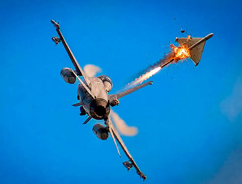Roménia, membro da NATO, abate drone após invasão do espaço aéreo