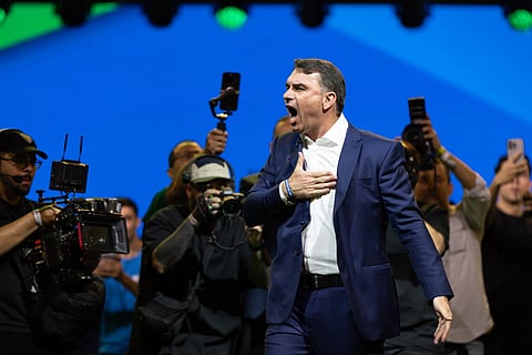 Flávio Bolsonaro é o filho "01" de Bolsonaro.